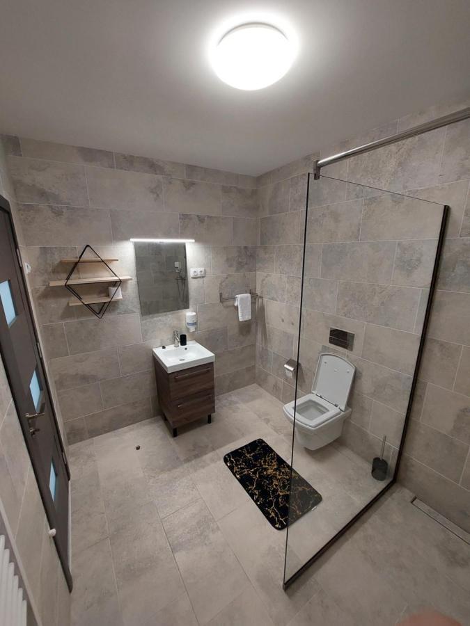 Nomi Ultracentral Apartments Târgu-Mureş Eksteriør billede